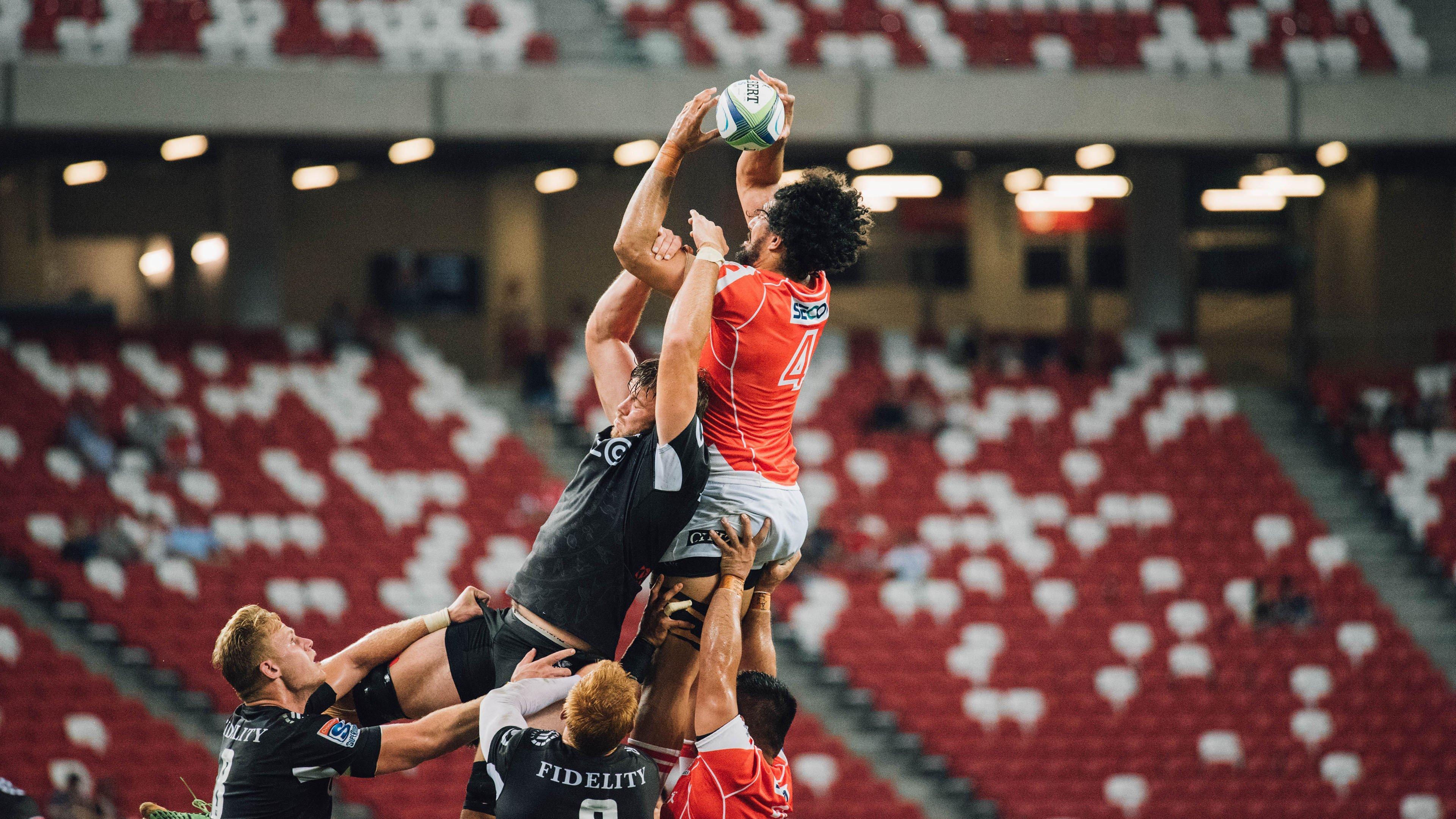 广州碰北控六外援大乱斗 龙狮或靠本土球员抢连胜