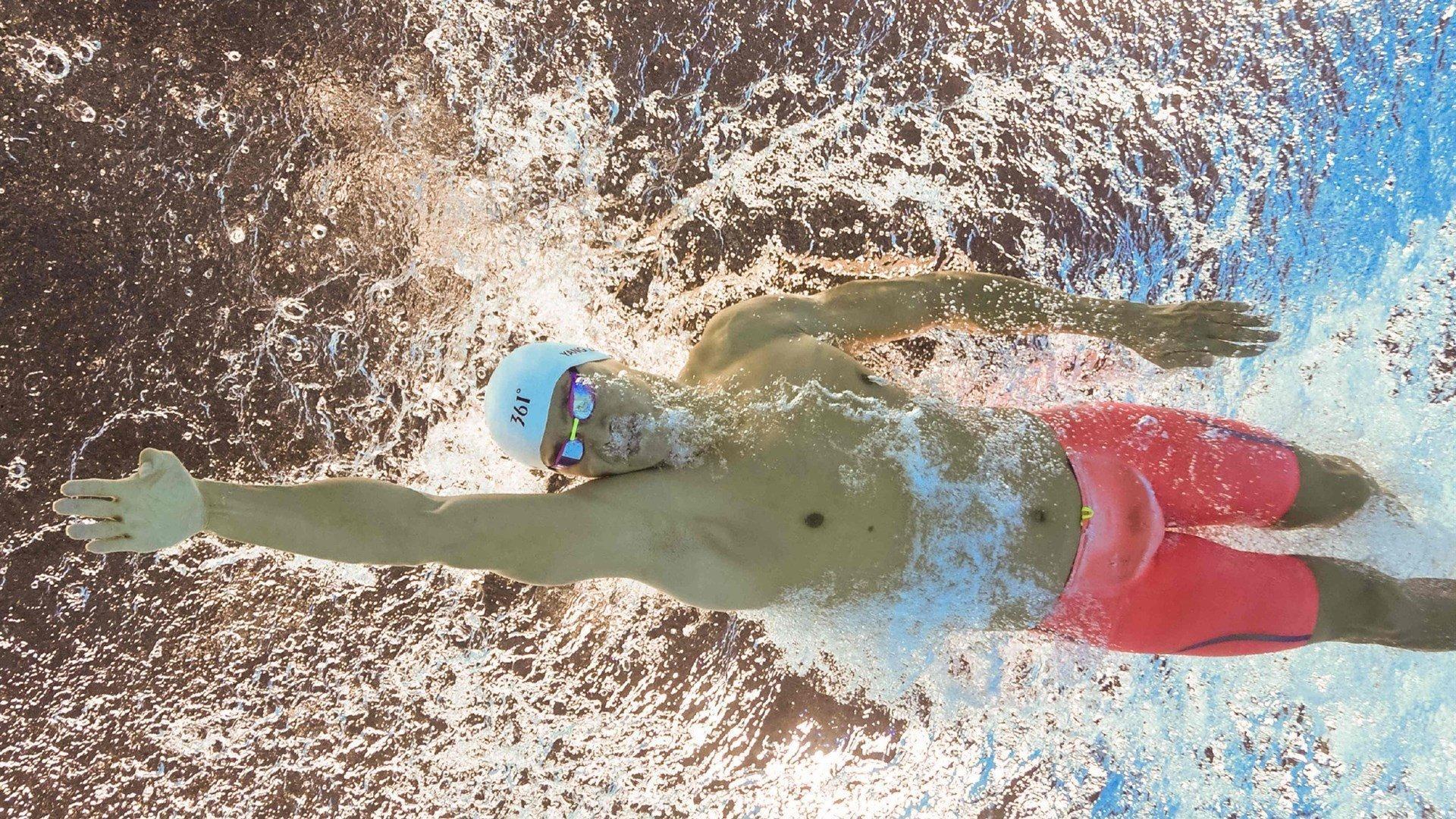 前曼联门将本-福斯特断言，红魔当前实力仅属英超中游，最终排名难超第八